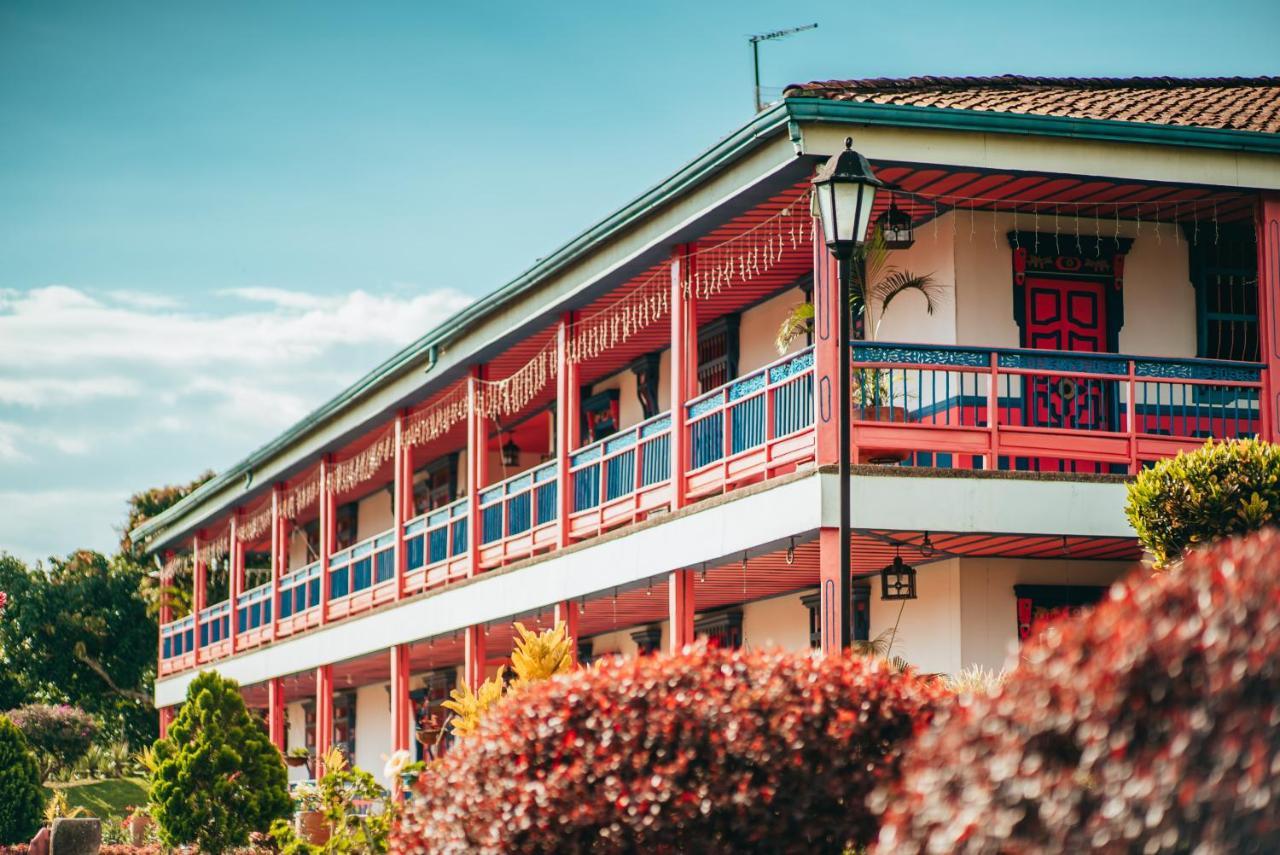 Hotel Arrayanes Del Quindio Montenegro Zewnętrze zdjęcie
