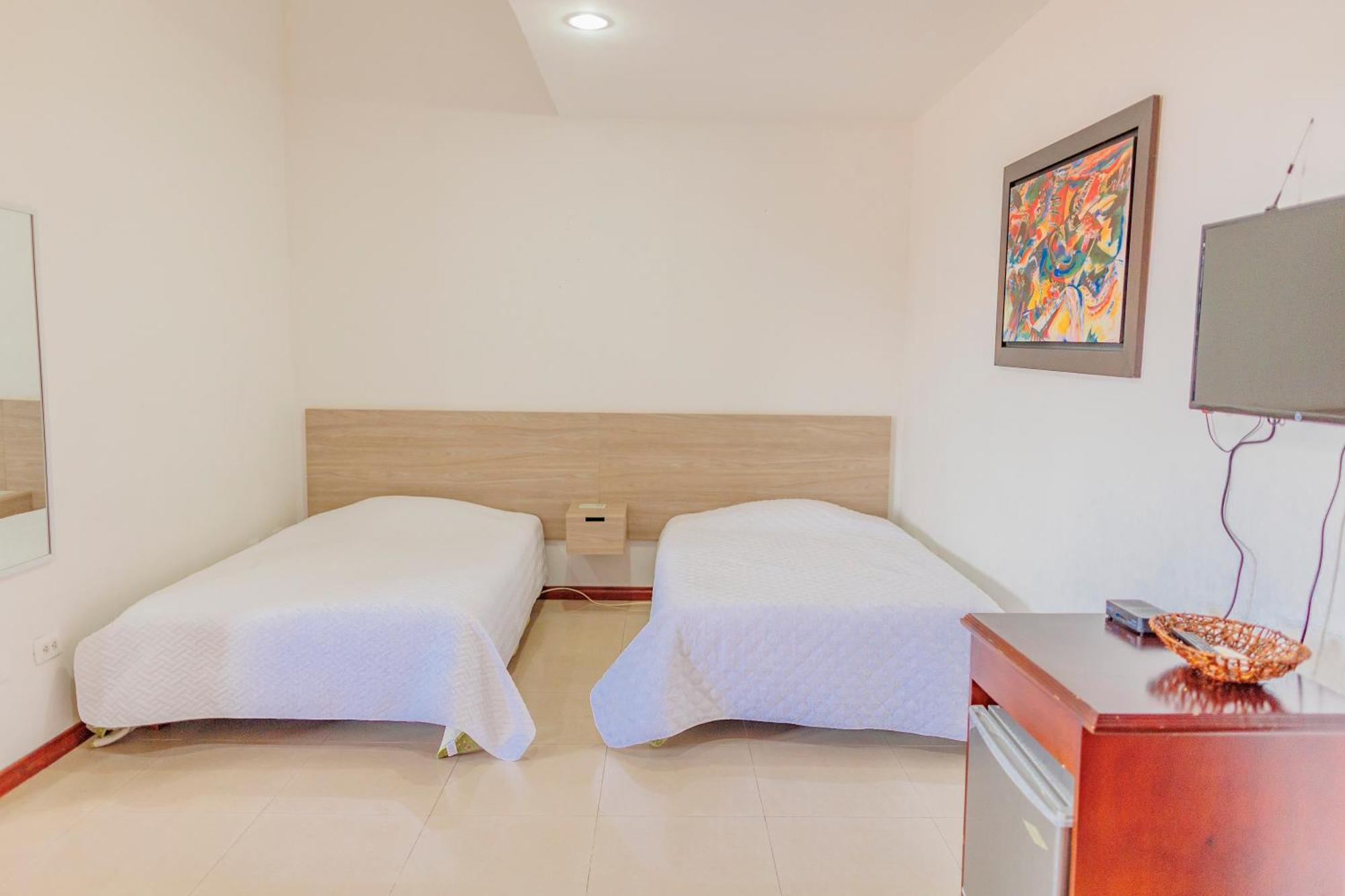 Hotel Arrayanes Del Quindio Montenegro Zewnętrze zdjęcie