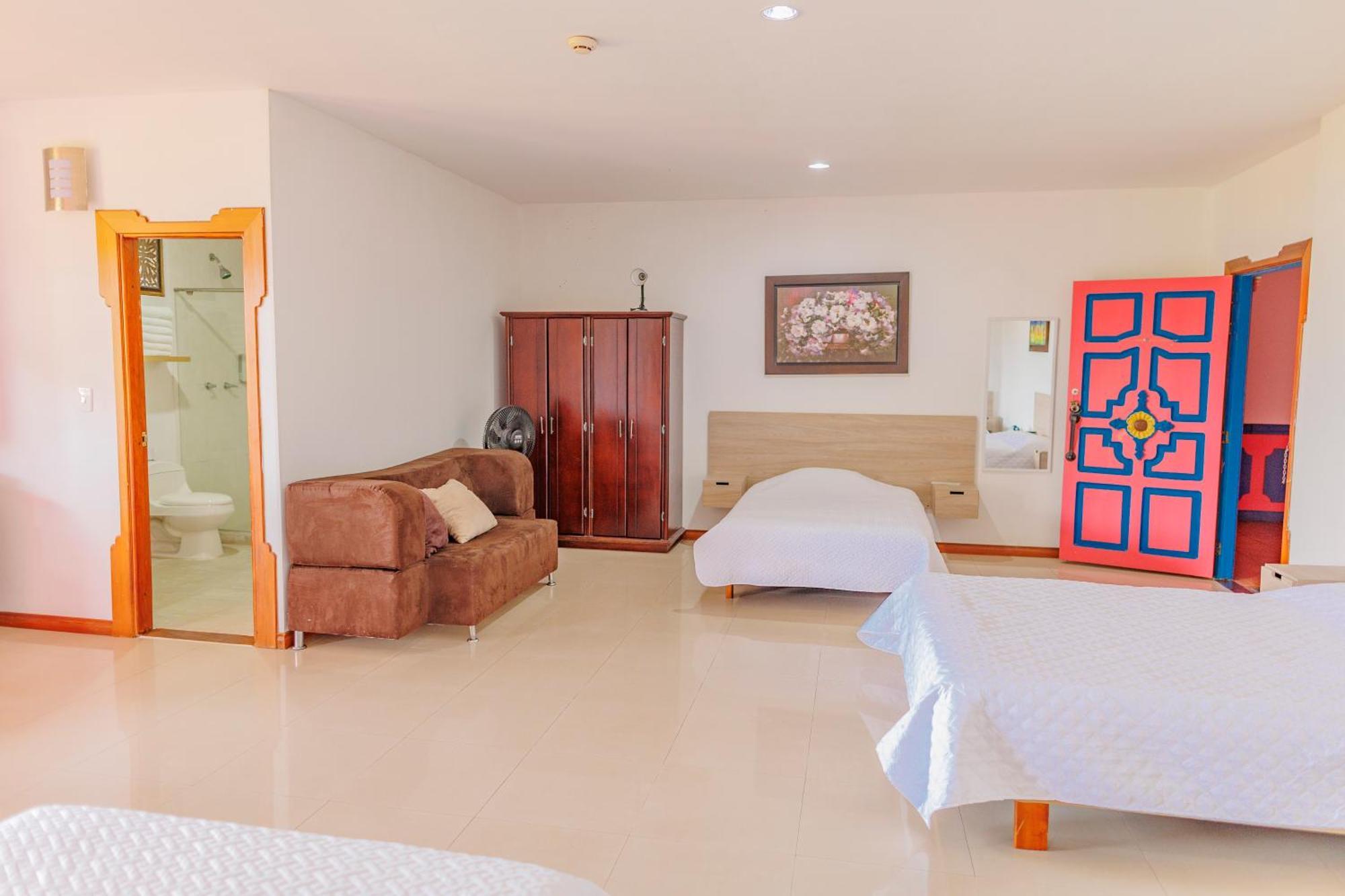 Hotel Arrayanes Del Quindio Montenegro Zewnętrze zdjęcie