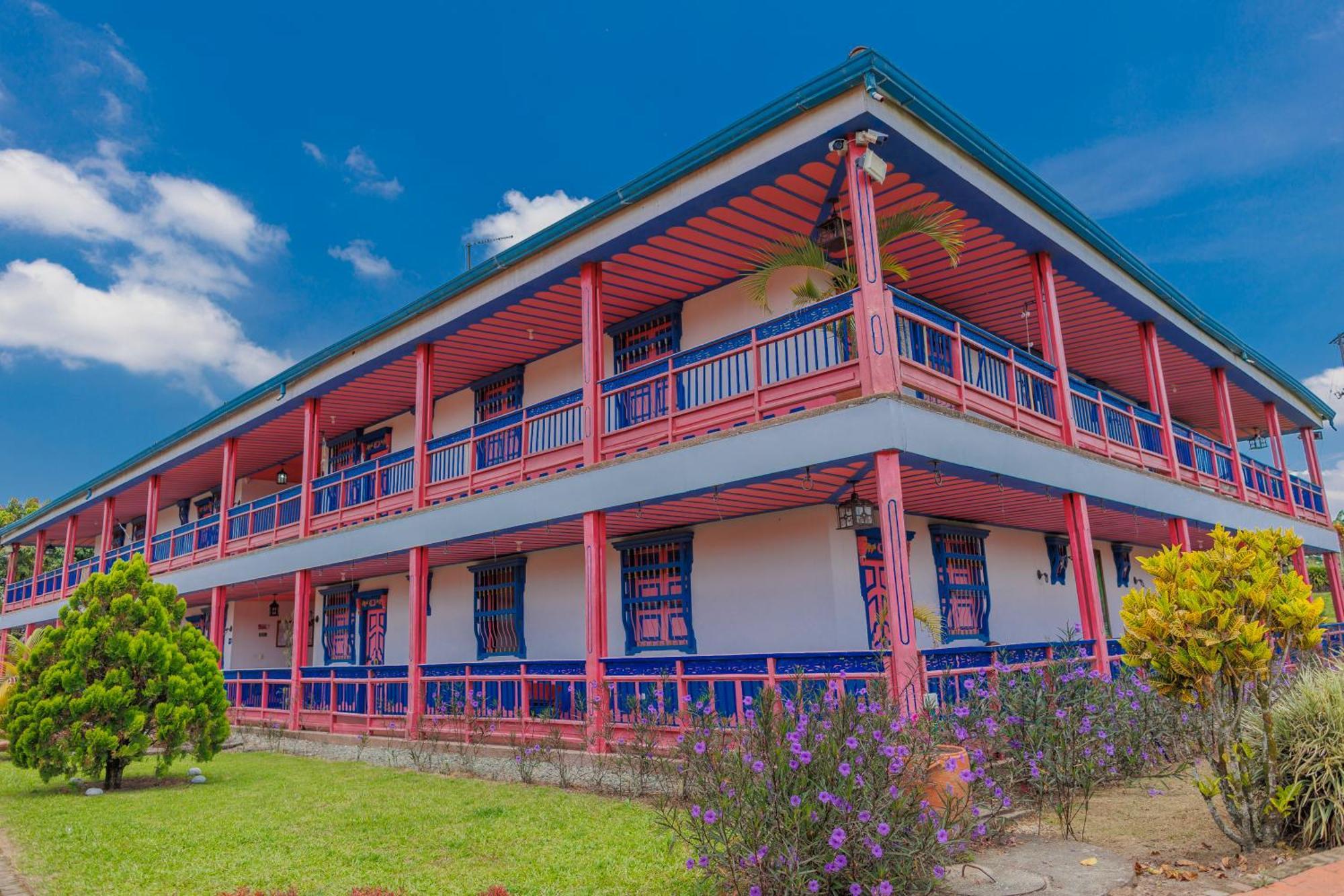 Hotel Arrayanes Del Quindio Montenegro Zewnętrze zdjęcie