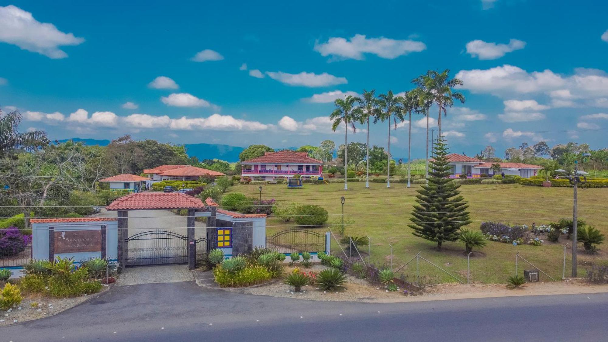 Hotel Arrayanes Del Quindio Montenegro Zewnętrze zdjęcie